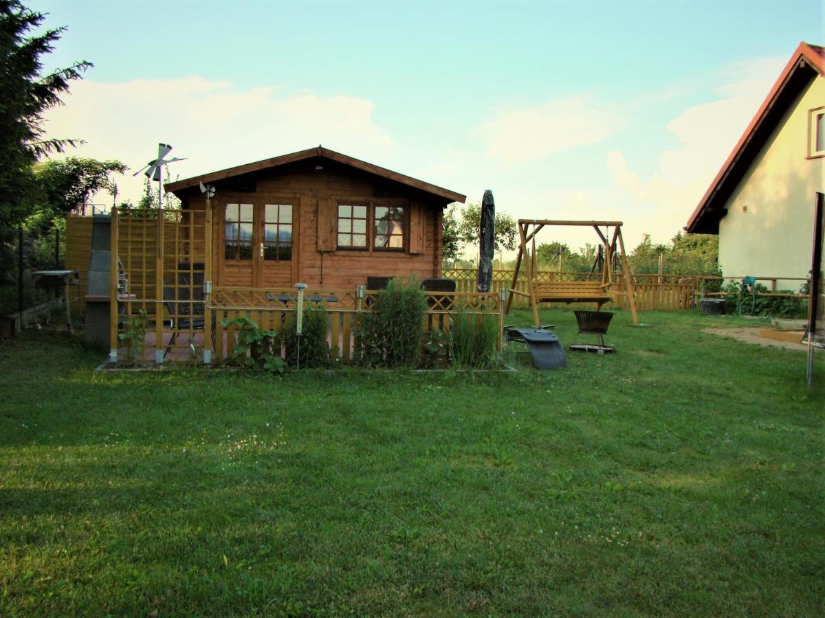 Pokoje Przy Kominie Piecki  Buitenkant foto